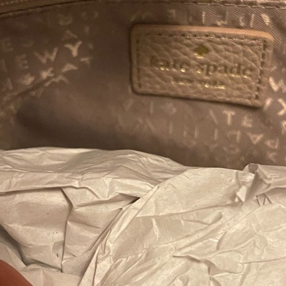 Kate Spade Kalen Chester Street Bag in Almond w/Black trim - Picture 6 of 8